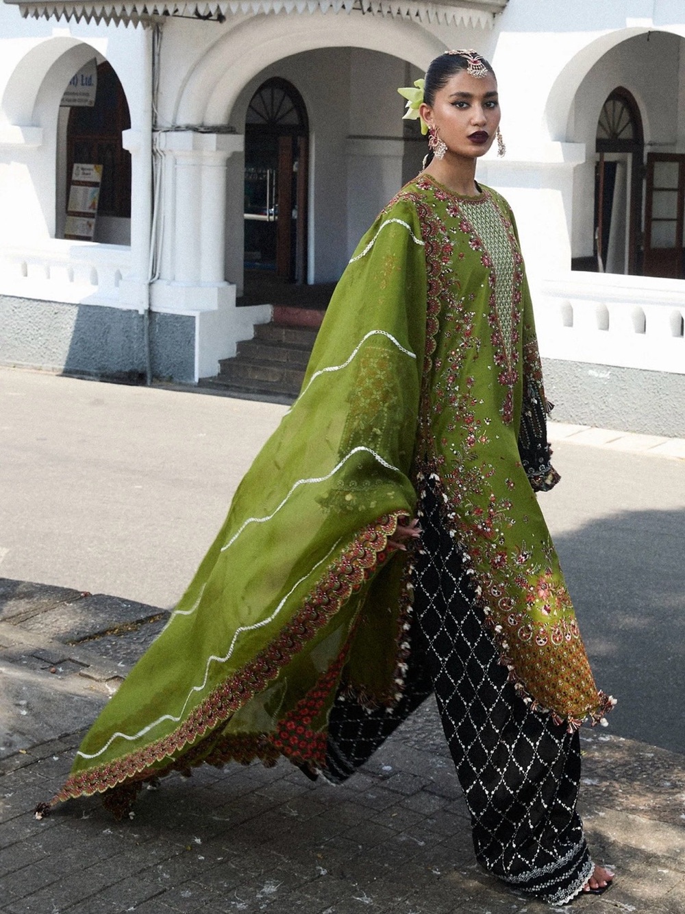 Embellished Olive Green Women Palazzo Pants Set - Picture 4 of 6